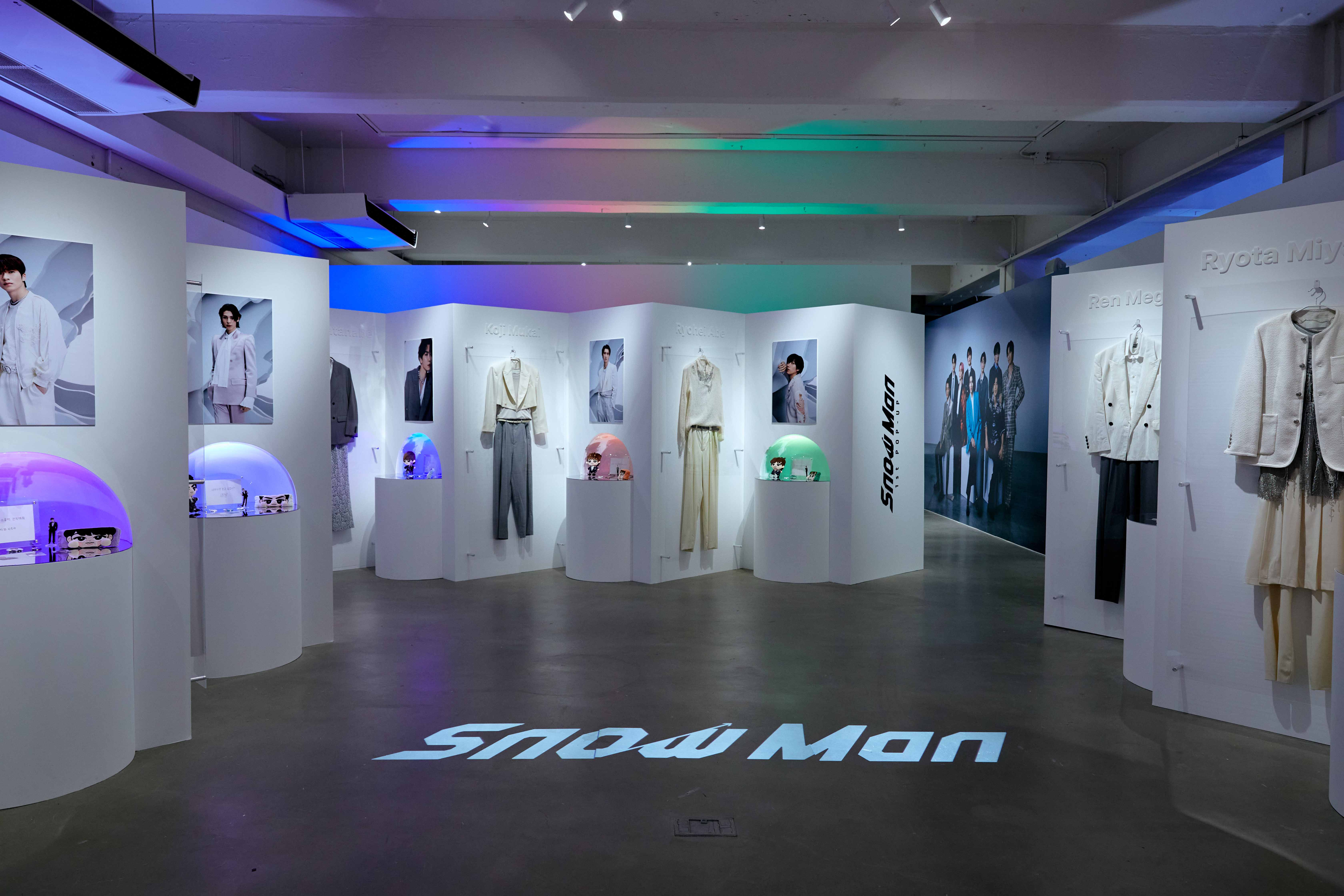 SNOWMAN-1ST-POP-UP image 8