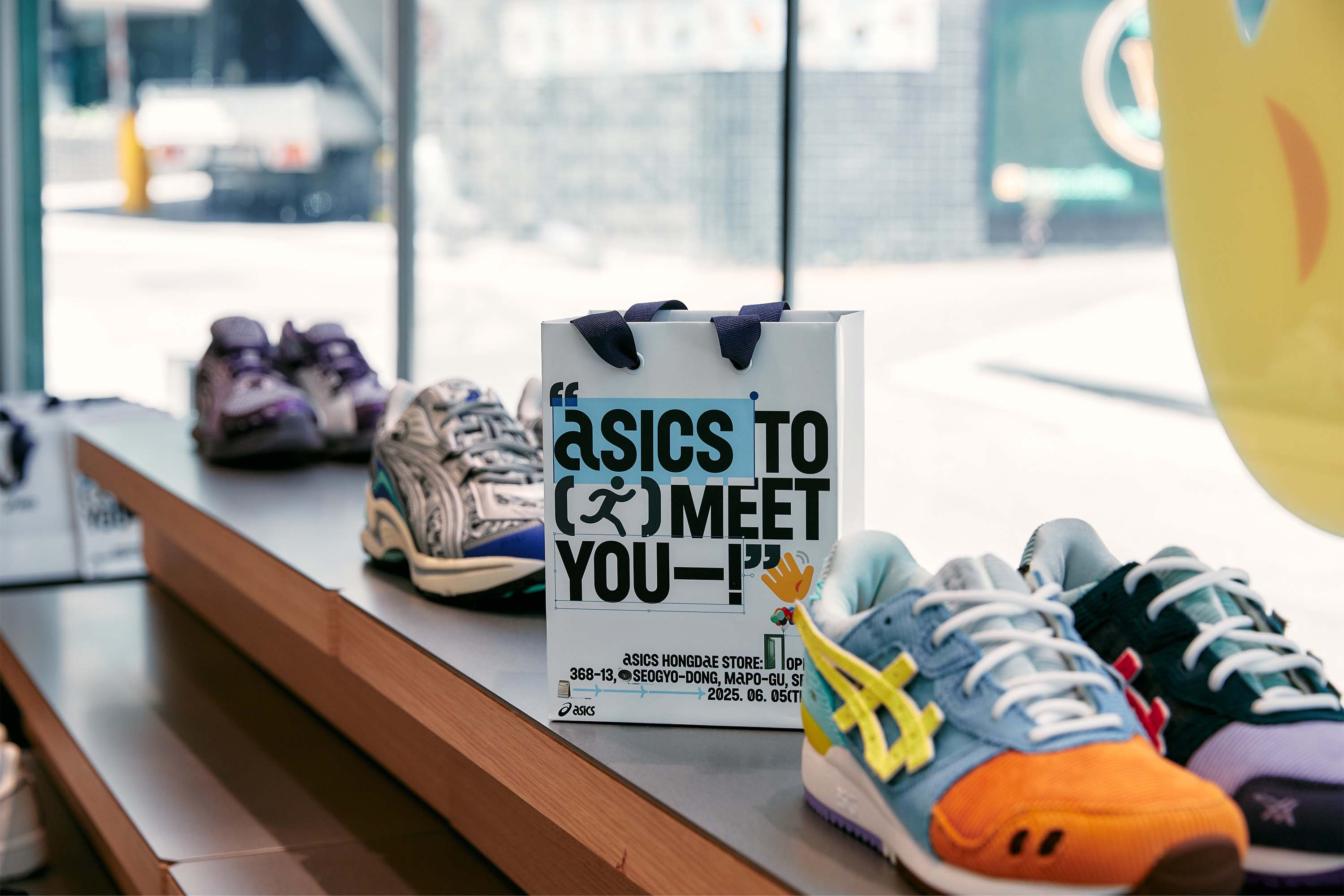 2025-asics-hongdae-store-opening-event image 5
