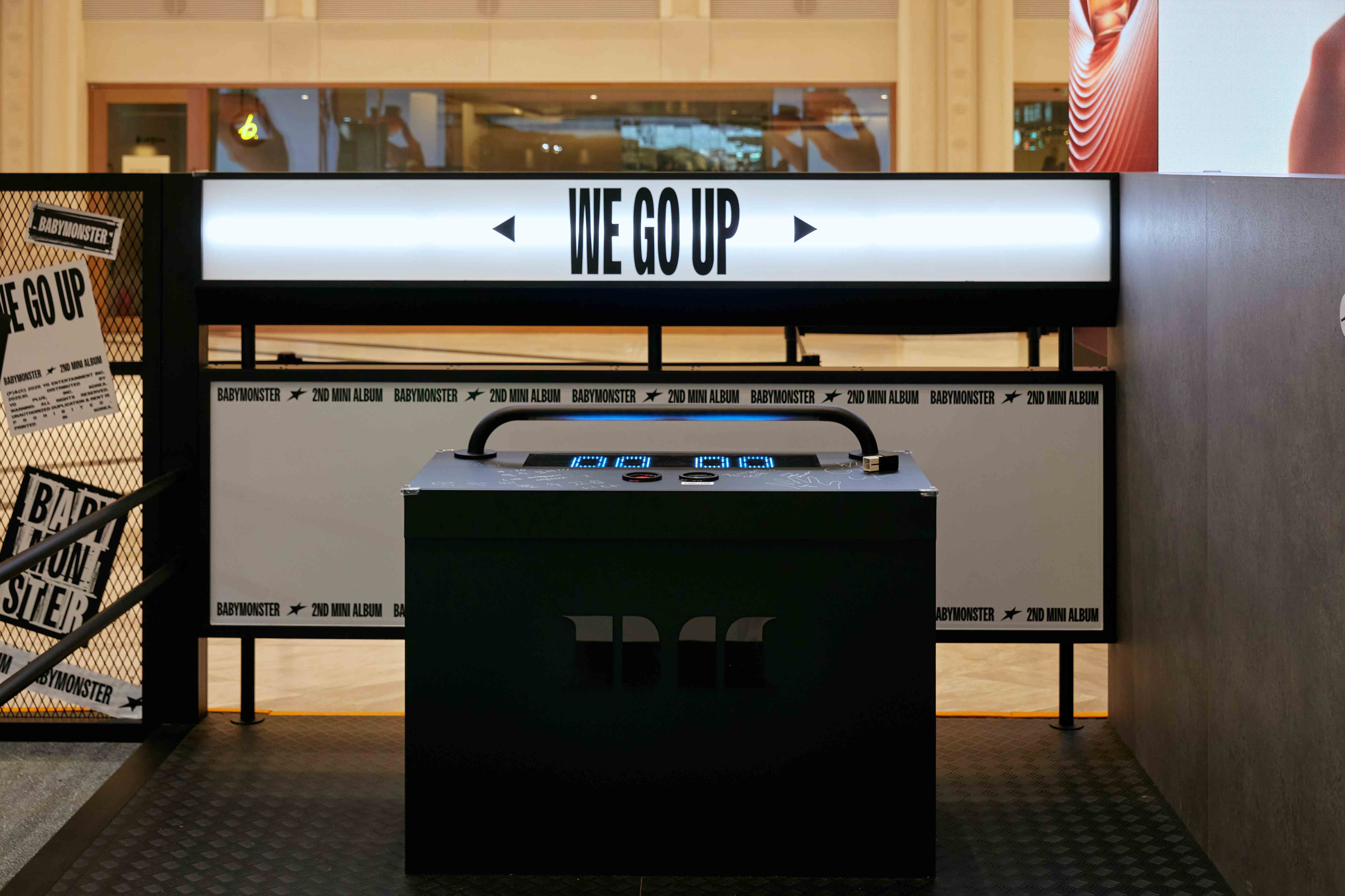 BABYMONSTER-2nd-MINI-ALBUM-POP-UP-STORE-1 image 10