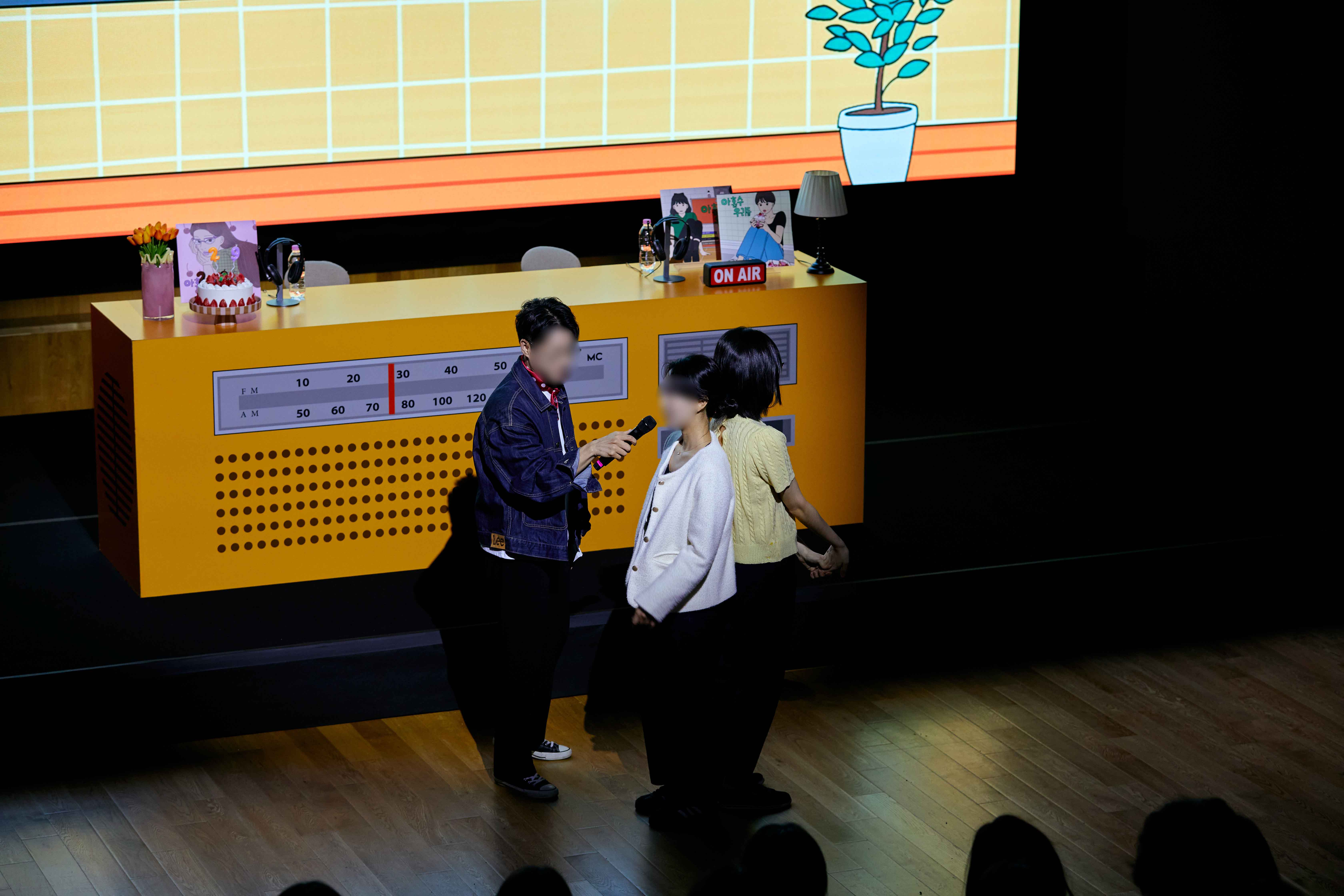 NAVER-WEBTOON-WEBTOON-WITH-MEETING image 6