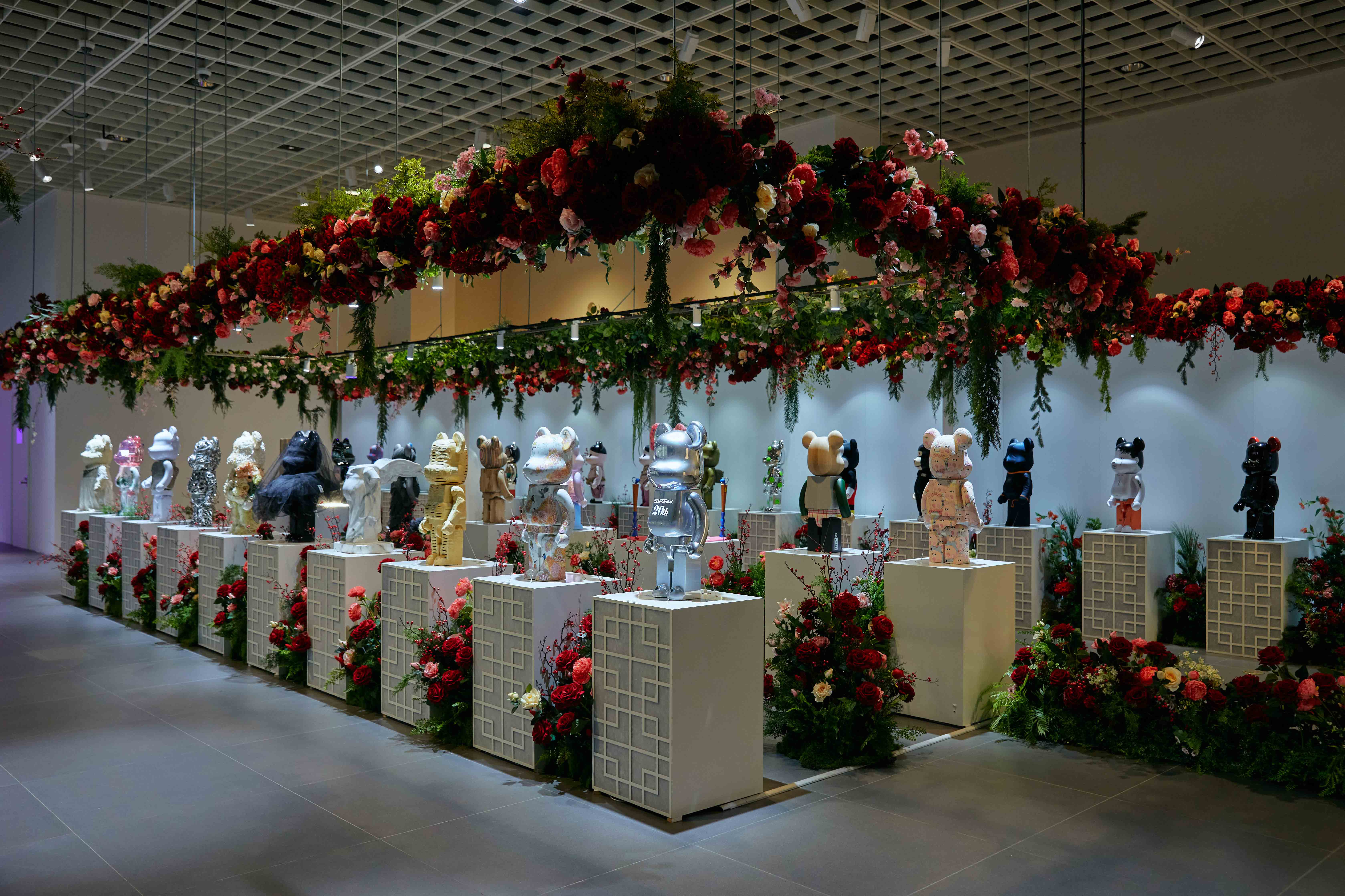 BE-RBRICK-WORLD-WIDE-TOUR-3-SEOUL image 1