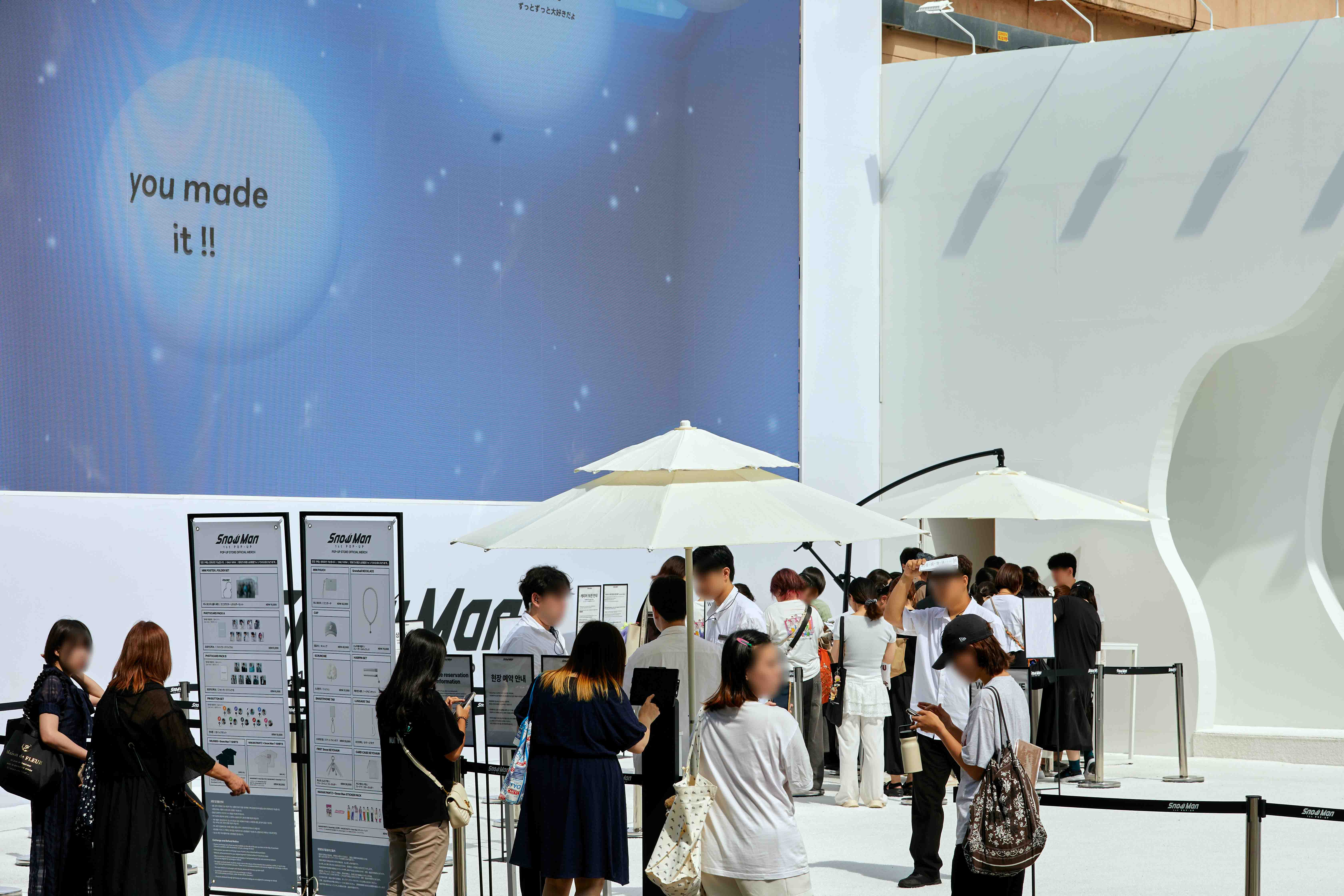 SNOWMAN-1ST-POP-UP-1 image 1