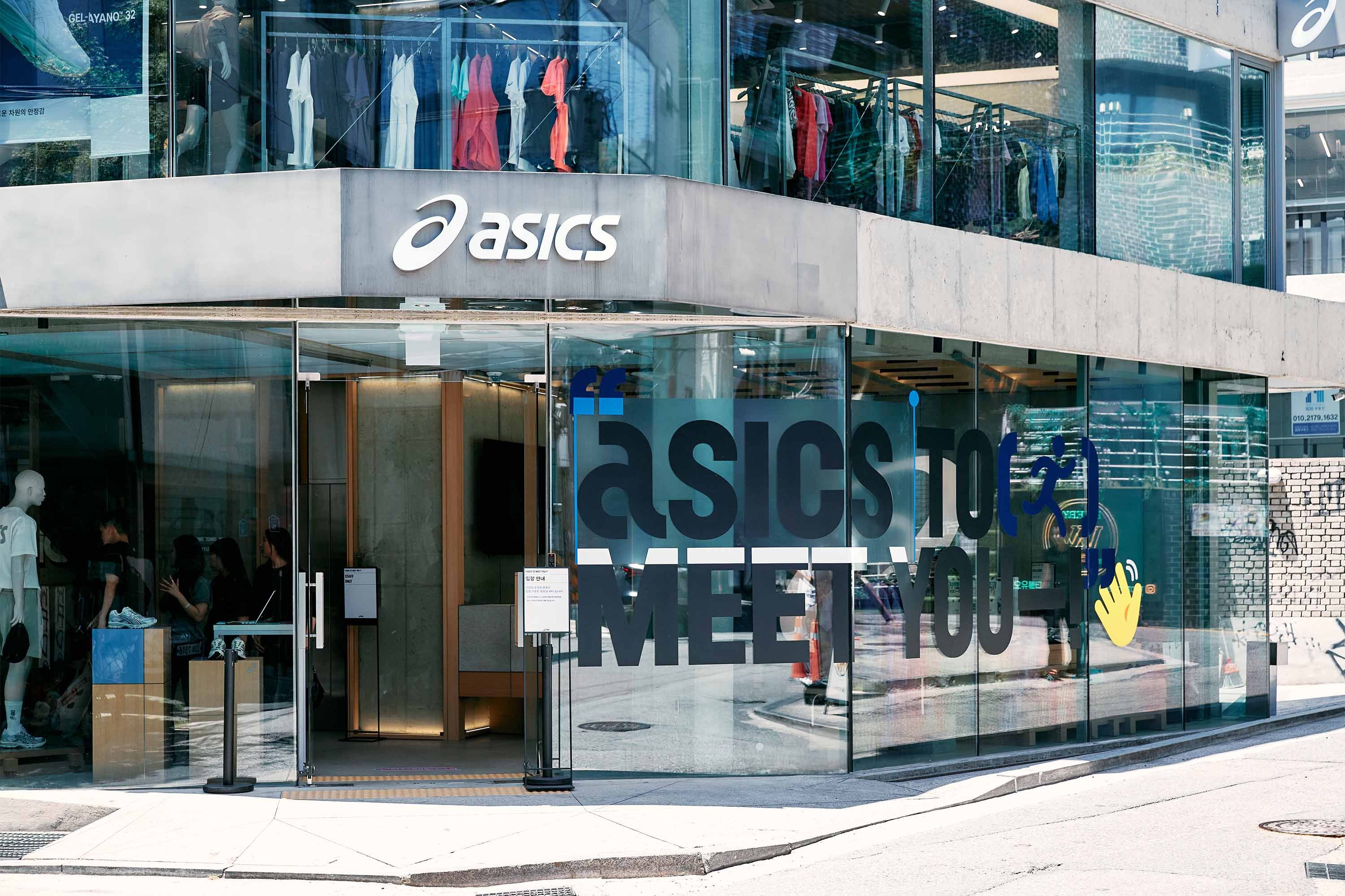 2025 ASICS HONGDAE STORE OPENING EVENT