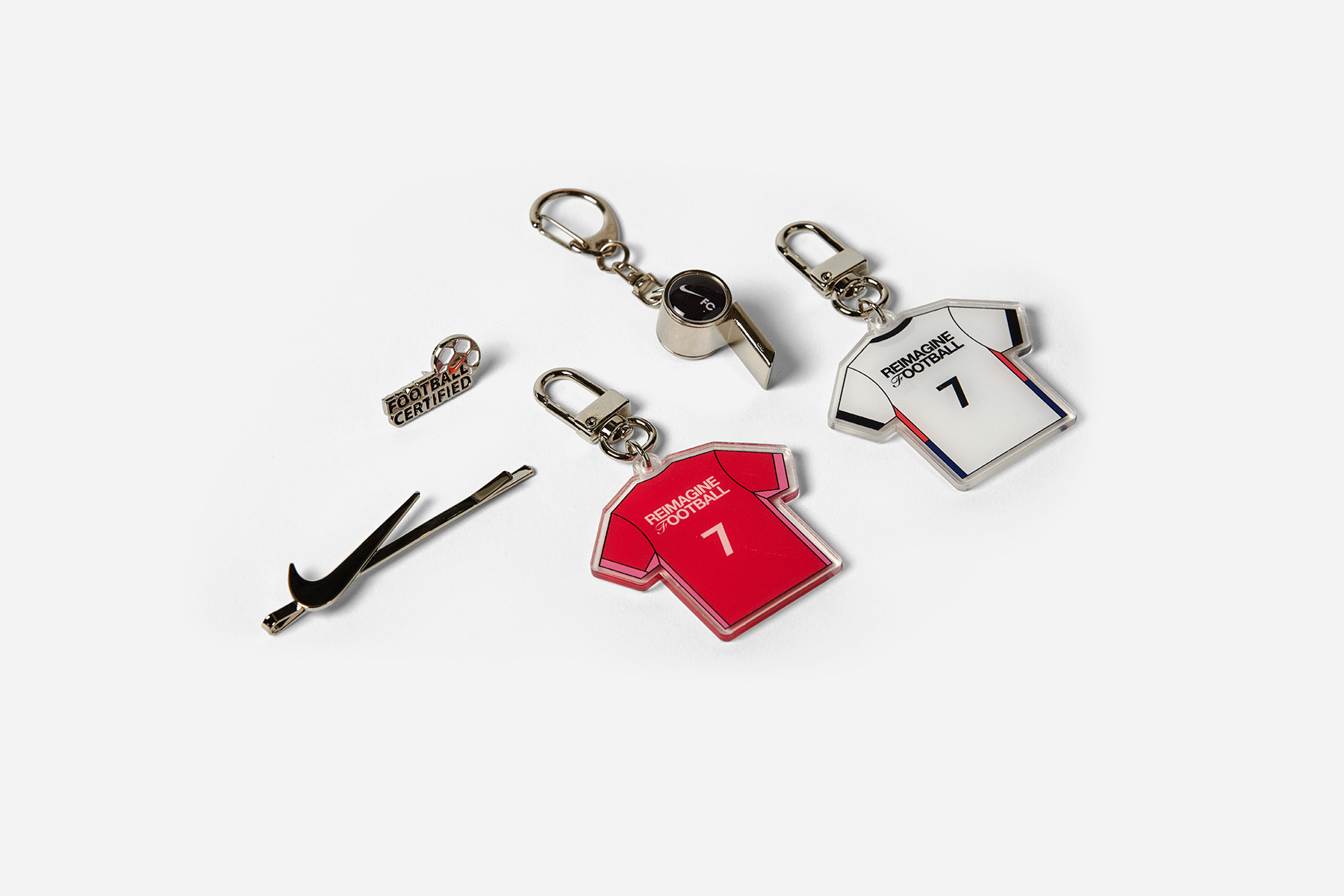 NIKE
REIMAGINE FOOTBALL