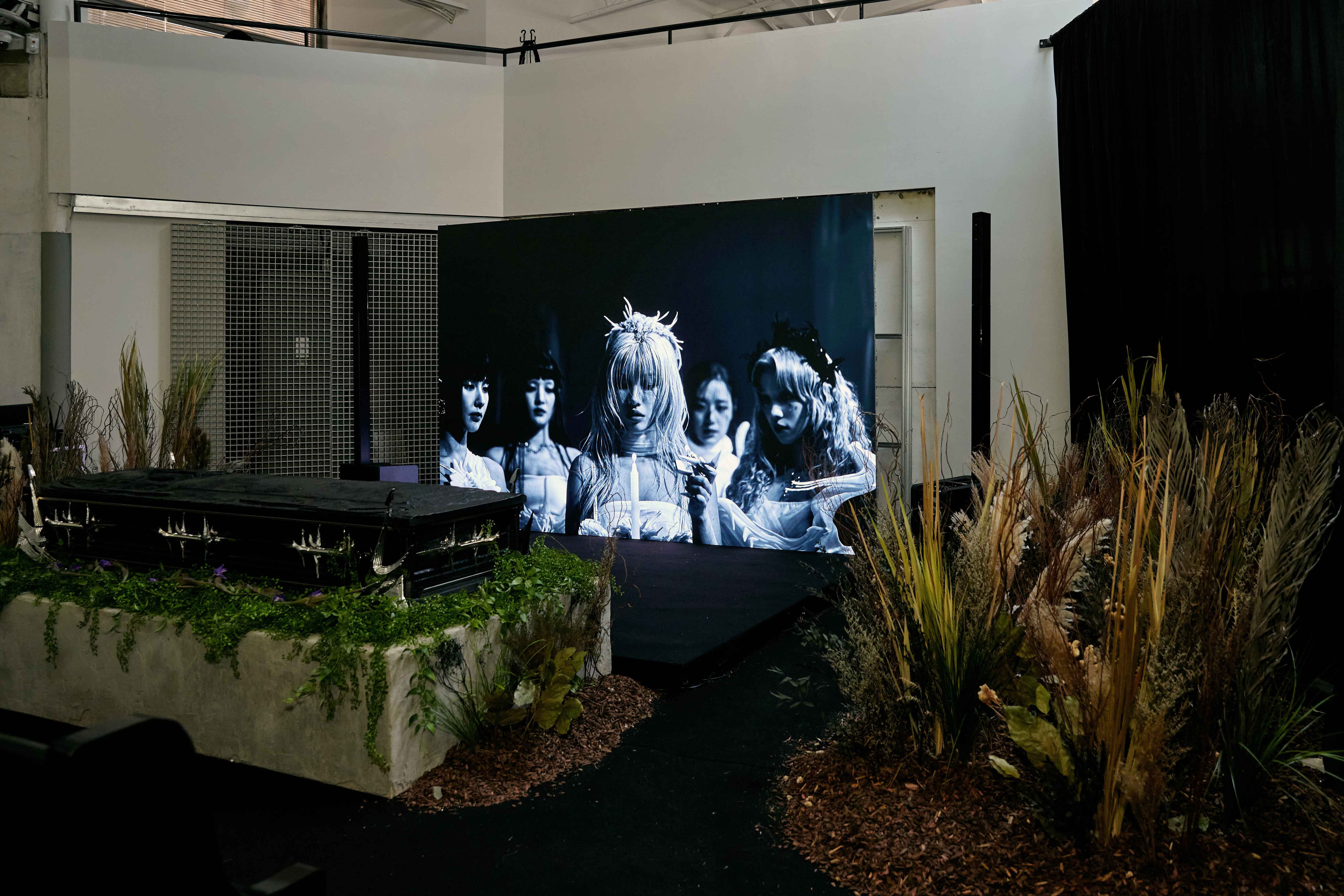 i-dle (G) EXHIBITION